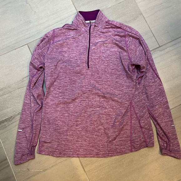 Nike Dri-Fit Top - Picture 1 of 3